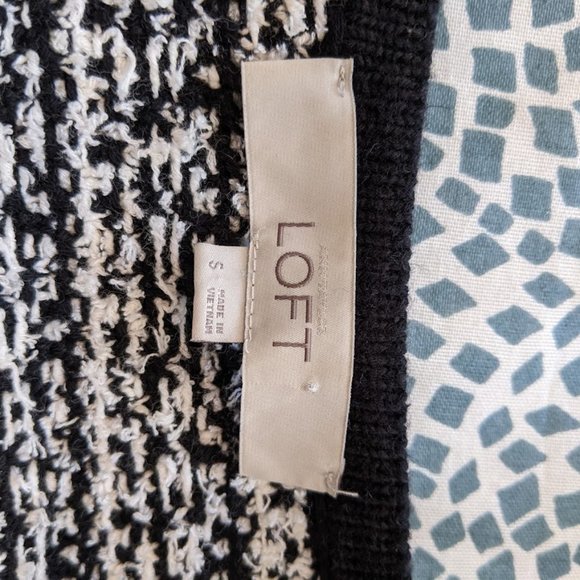 Loft Boucle Black and White Striped Cardigan Size S - Picture 6 of 9